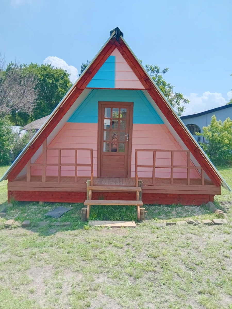 8 Bedroom Property for Sale in Oranjeville Free State